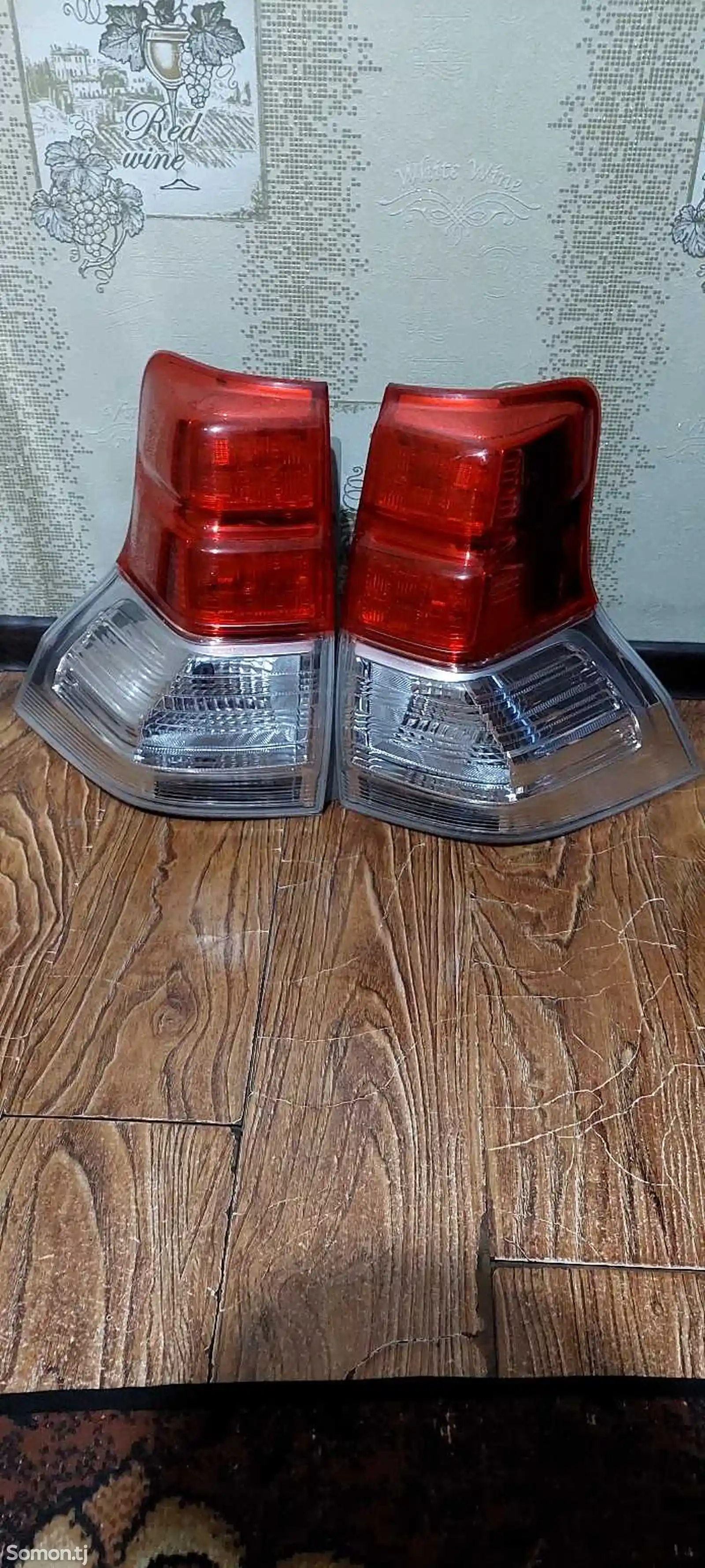 Задние фонари от Toyota-Prado-1
