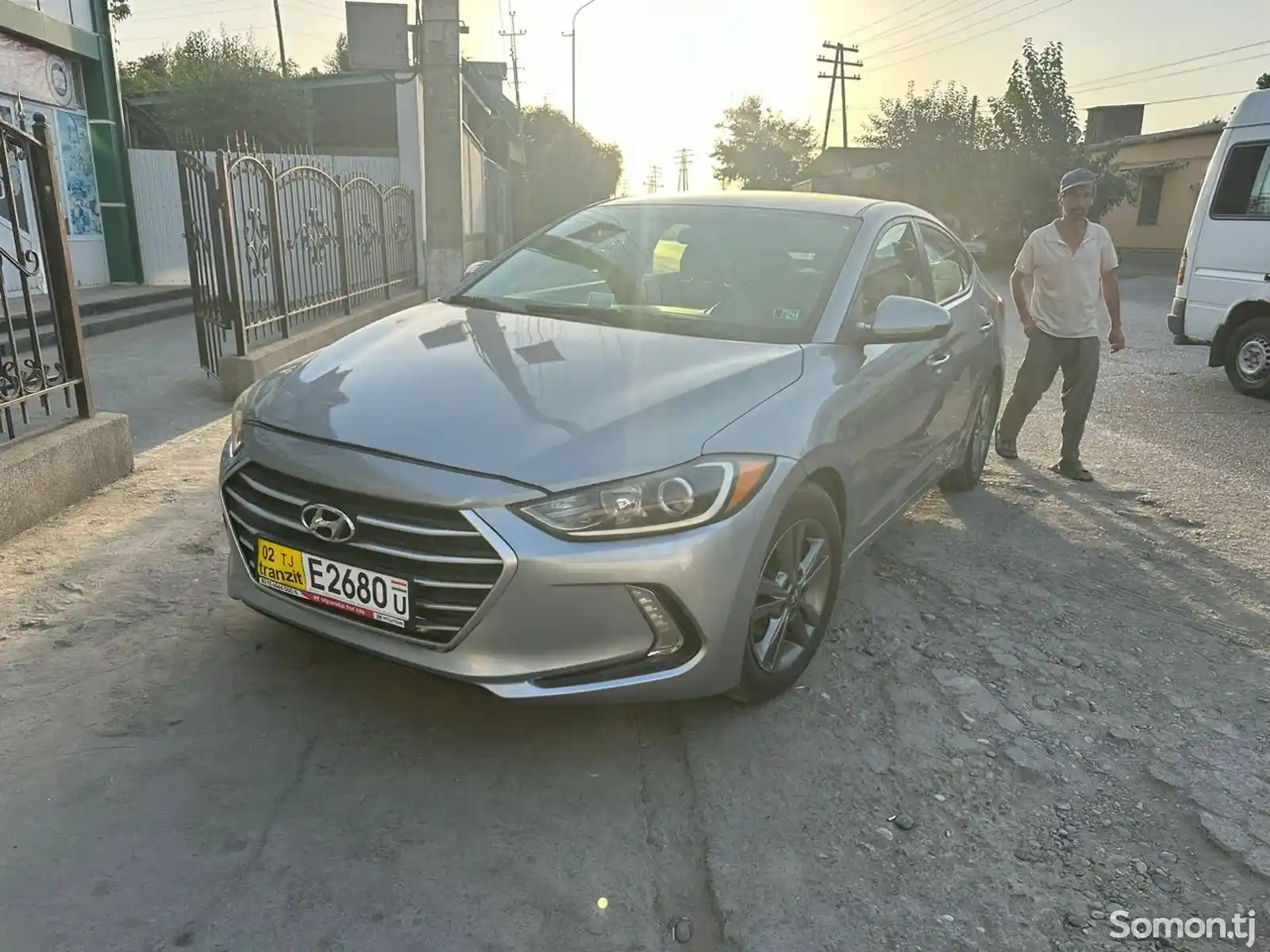 Hyundai Elantra, 2017-3