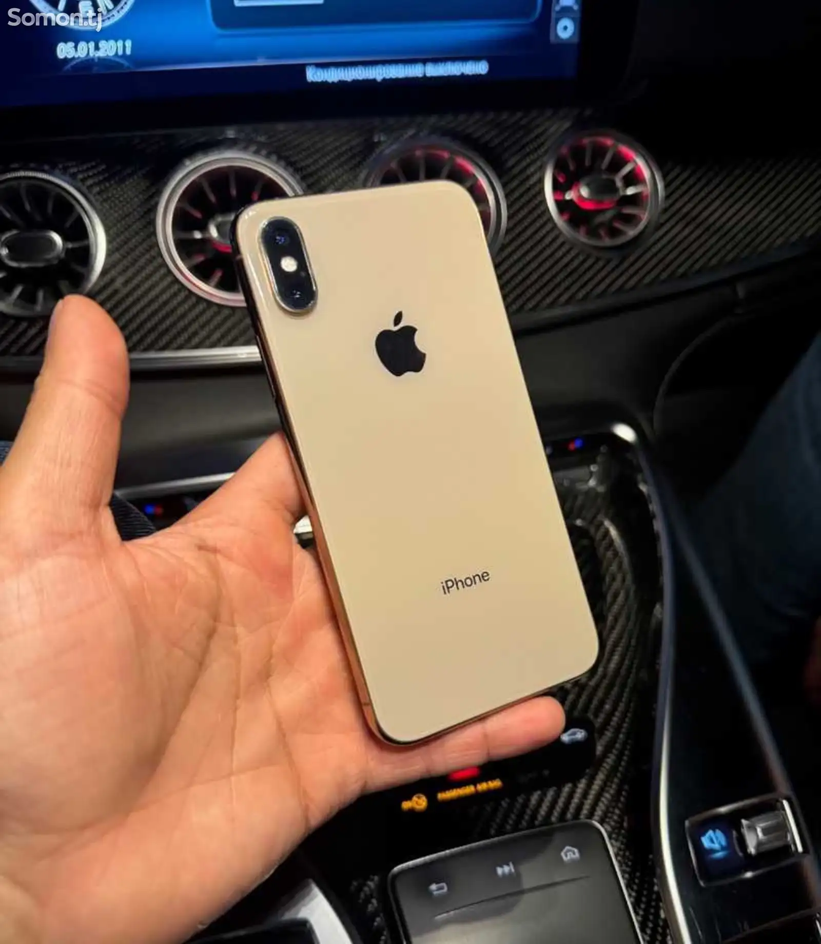 Apple iPhone Xs, 64 gb, Gold-1