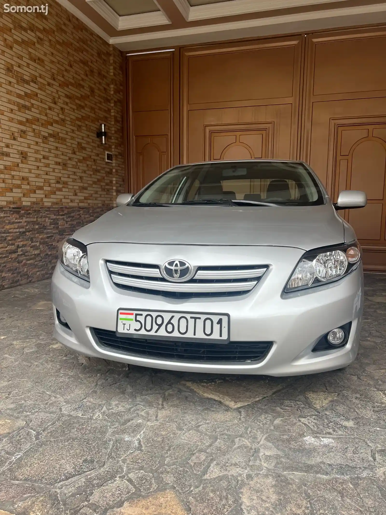 Toyota Corolla, 2009-16