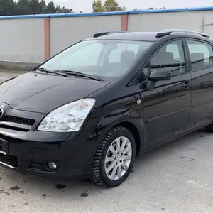 Toyota Corolla Verso, 2007