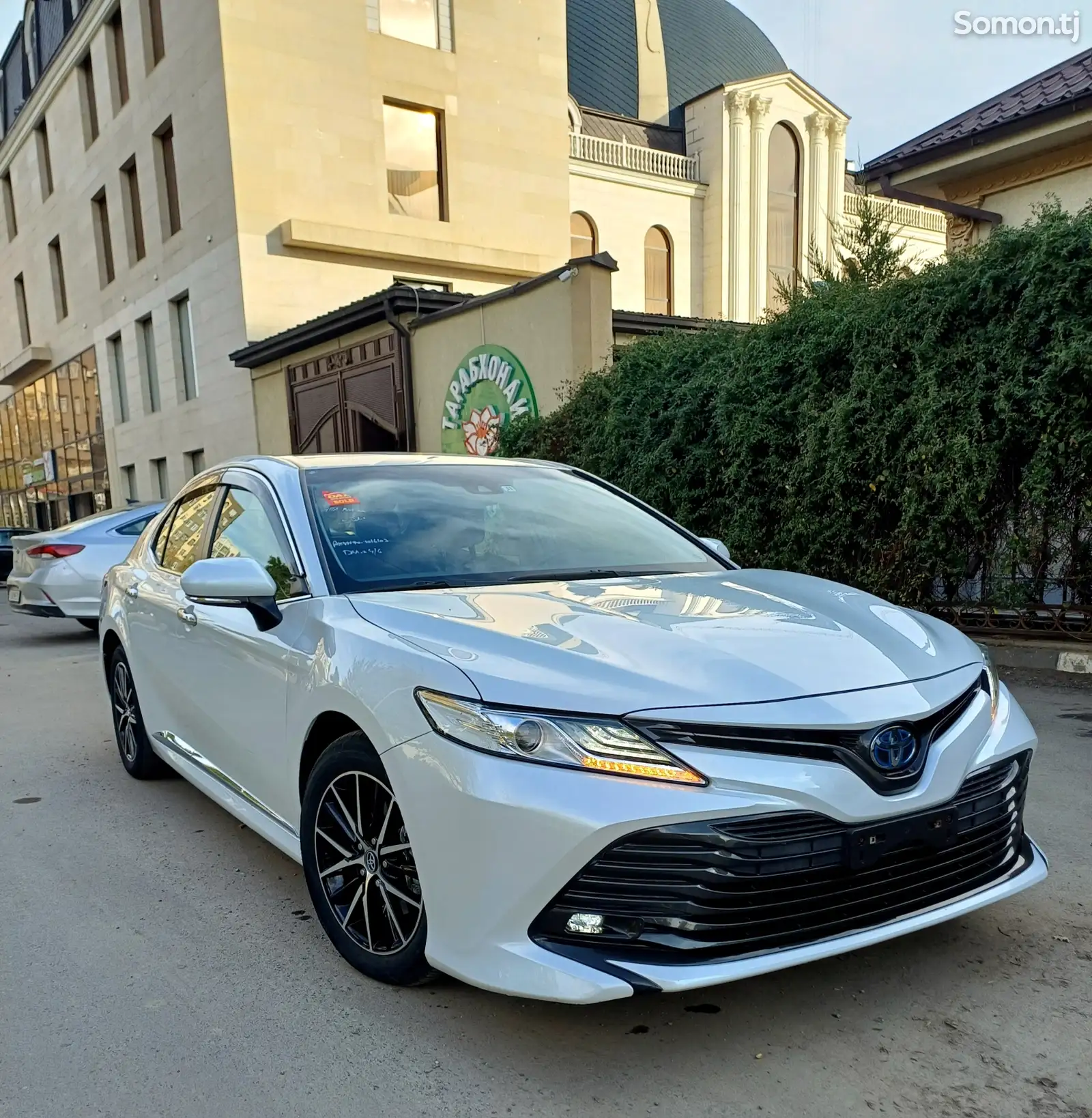 Toyota Camry, 2018-1