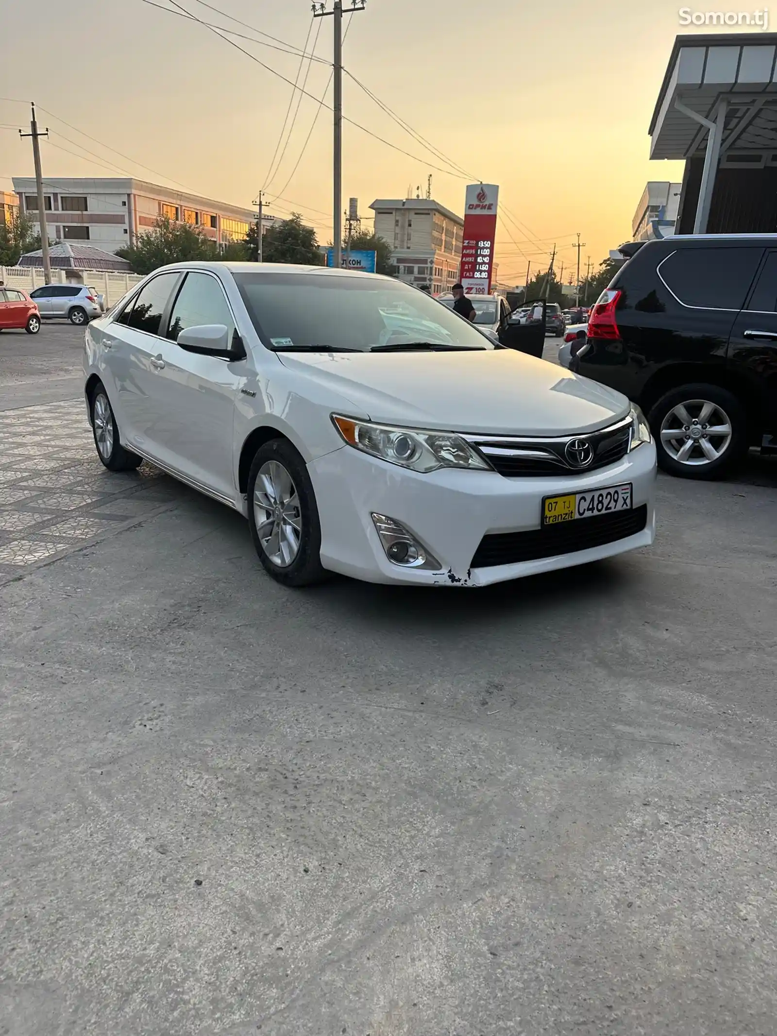 Toyota Camry, 2013-1