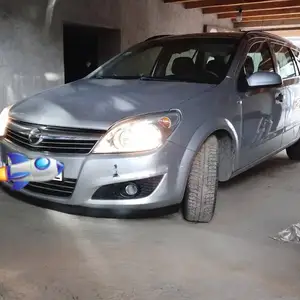 Opel Astra H, 2009