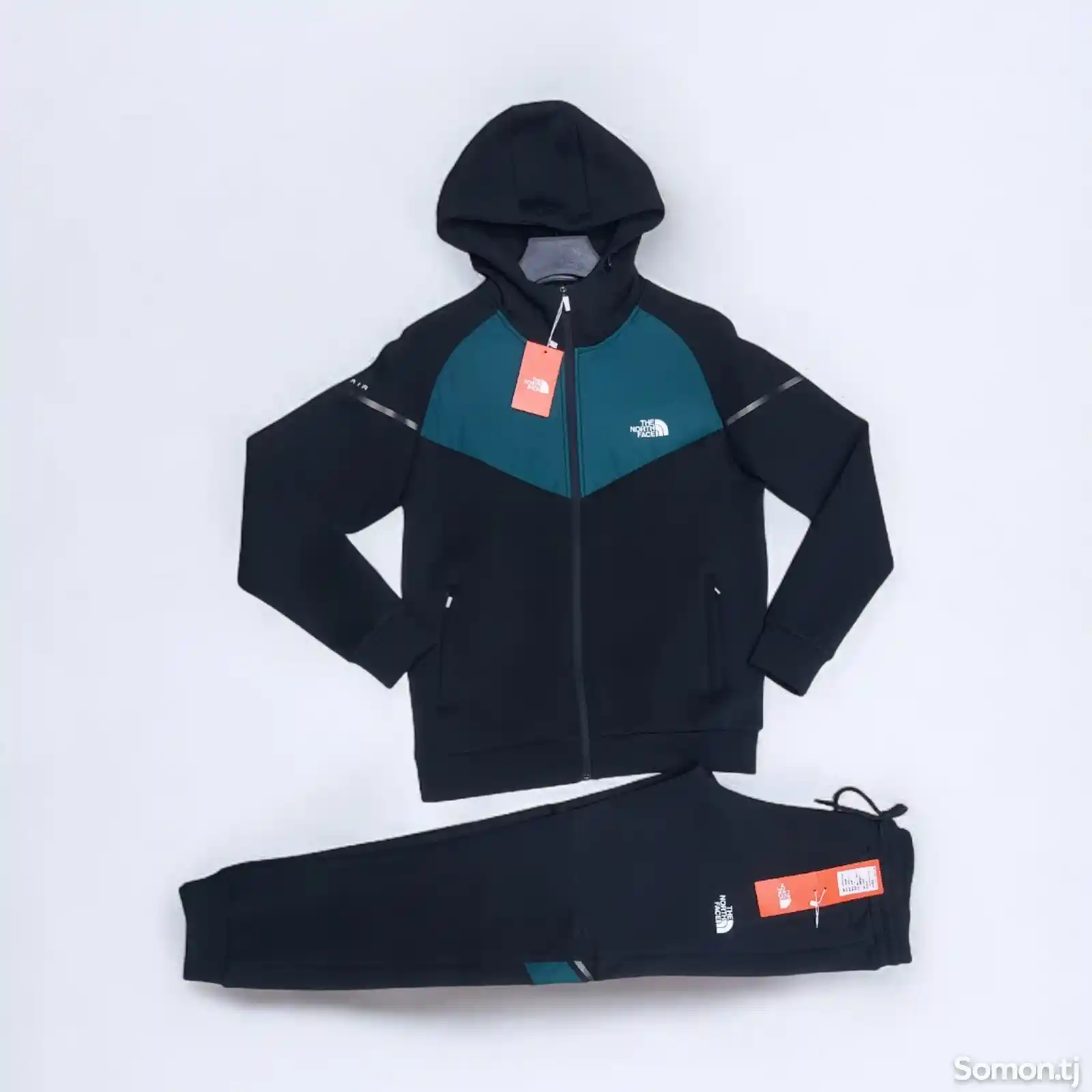 Спортивный костюм The north face