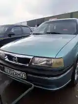 Opel Vectra B, 1992-3