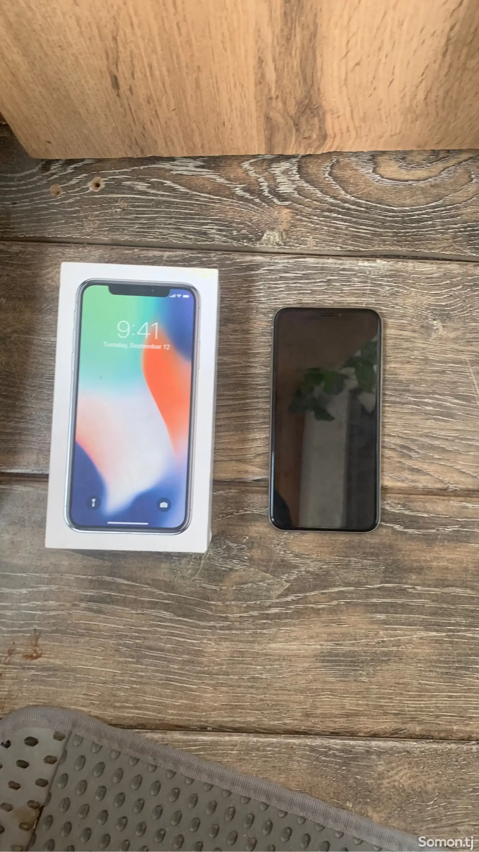 Apple iPhone X, 256 gb, Silver-1