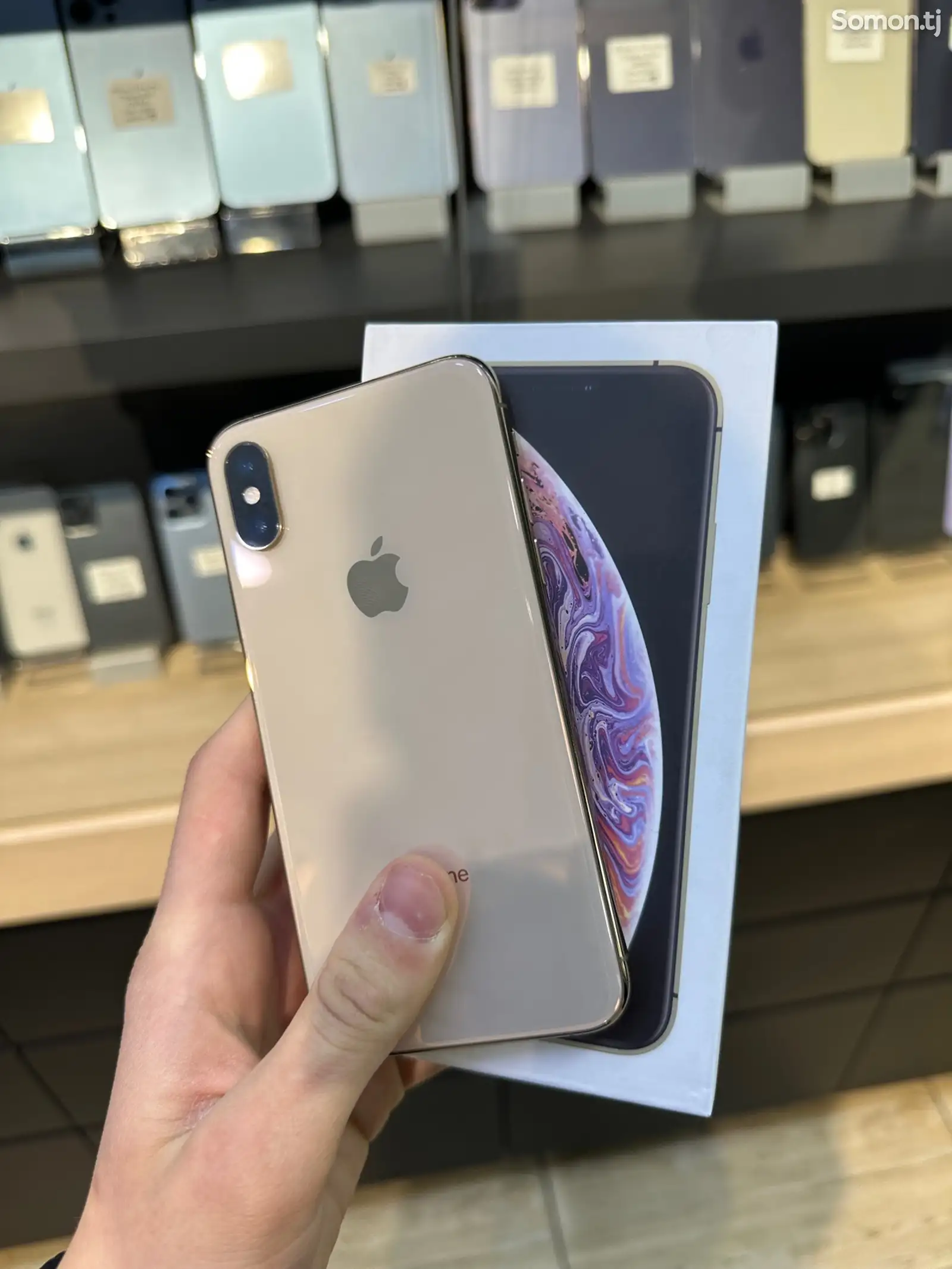 Apple iPhone Xs, 64 gb, Gold-1