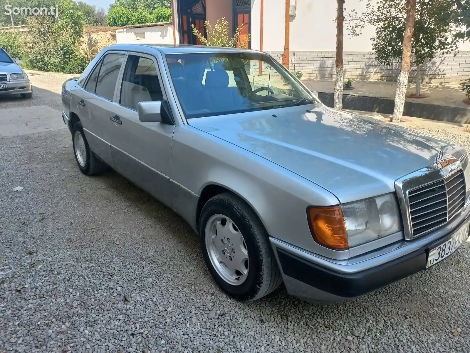 Mercedes-Benz W124, 1991-4