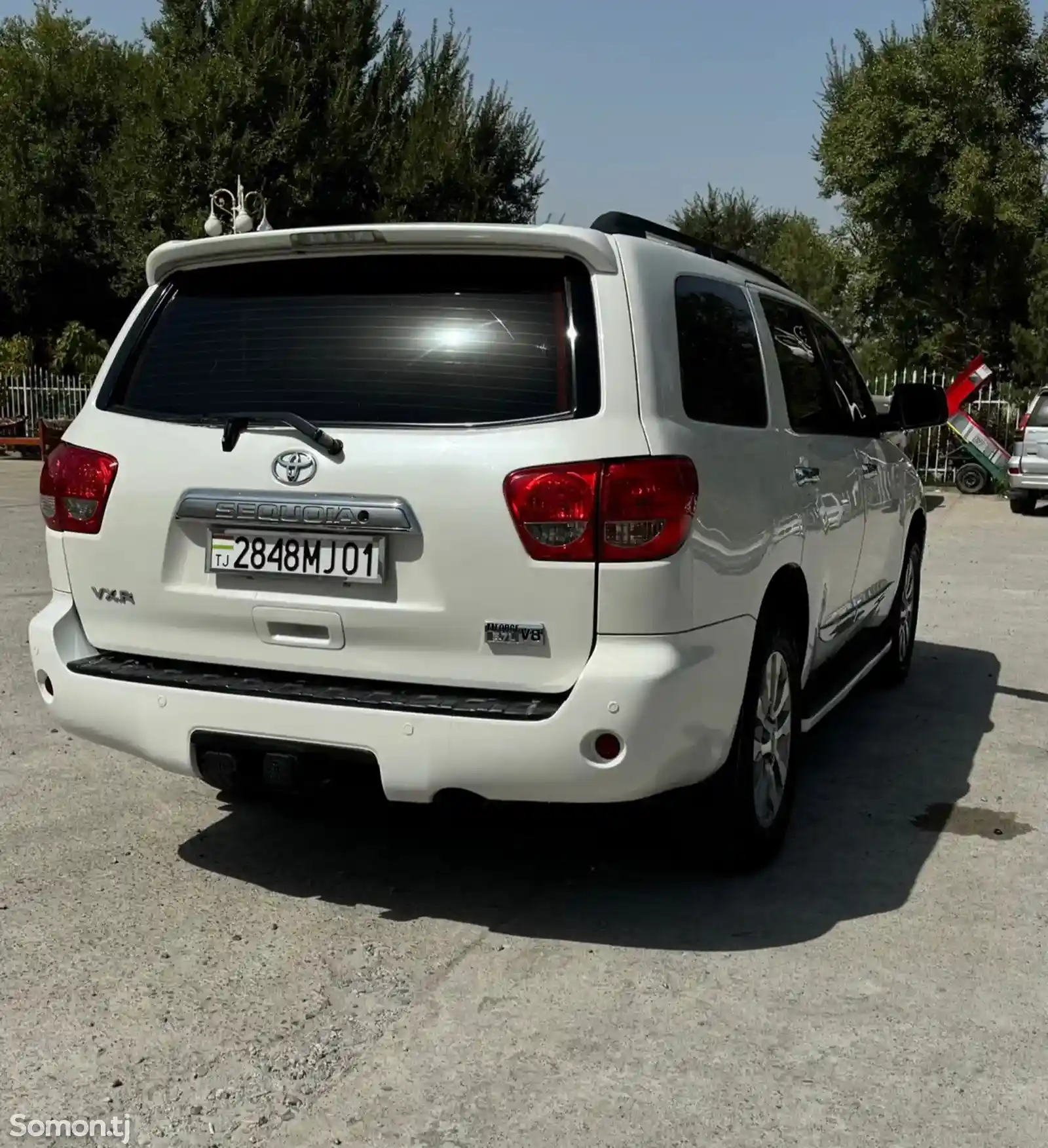 Toyota Sequoia, 2014-5