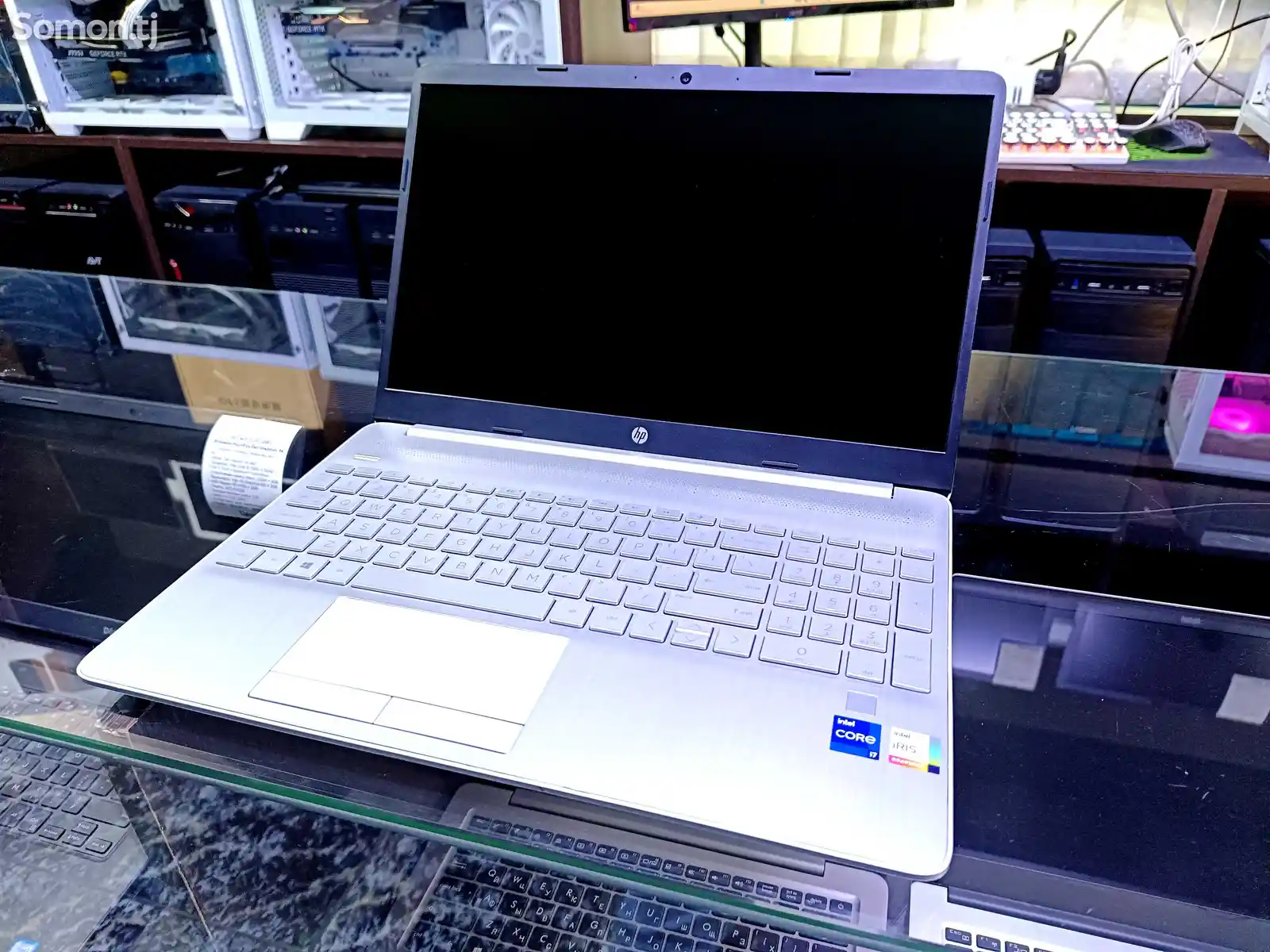 Ноутбук HP Laptop 15 Core i7-1165G7 / 12GB / 256GB SSD-2