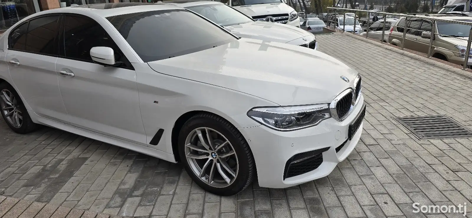 BMW 5 series, 2017-1