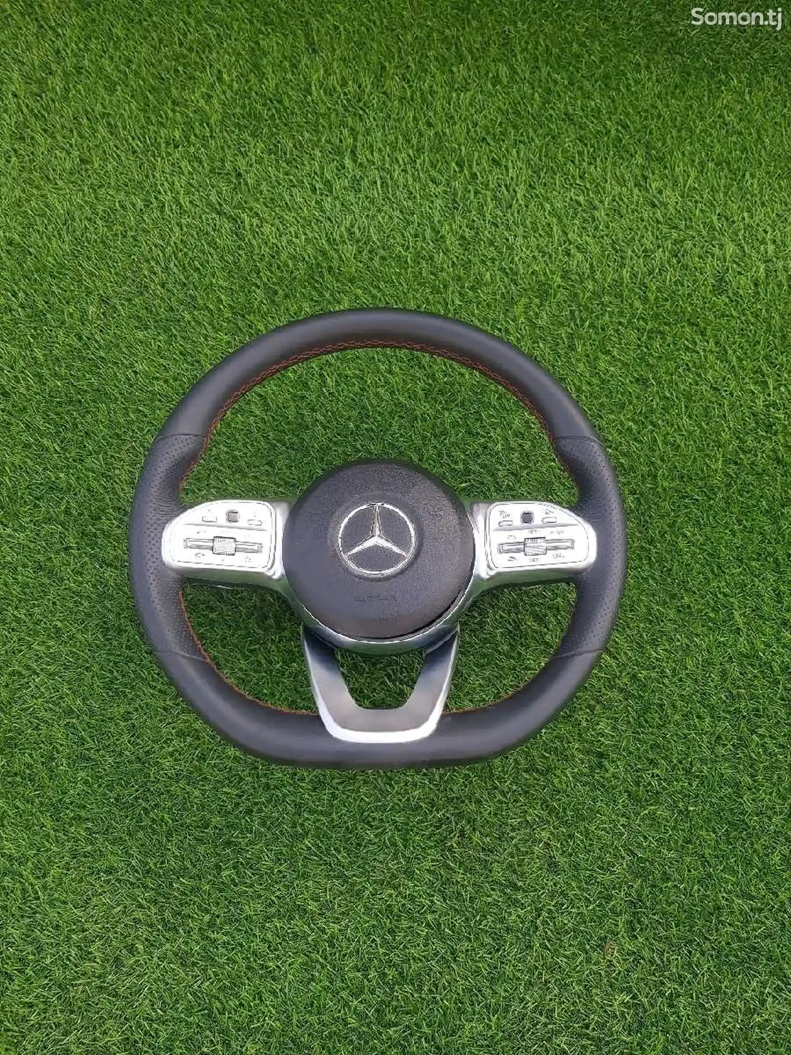 Руль от Mercedes-Benz-6