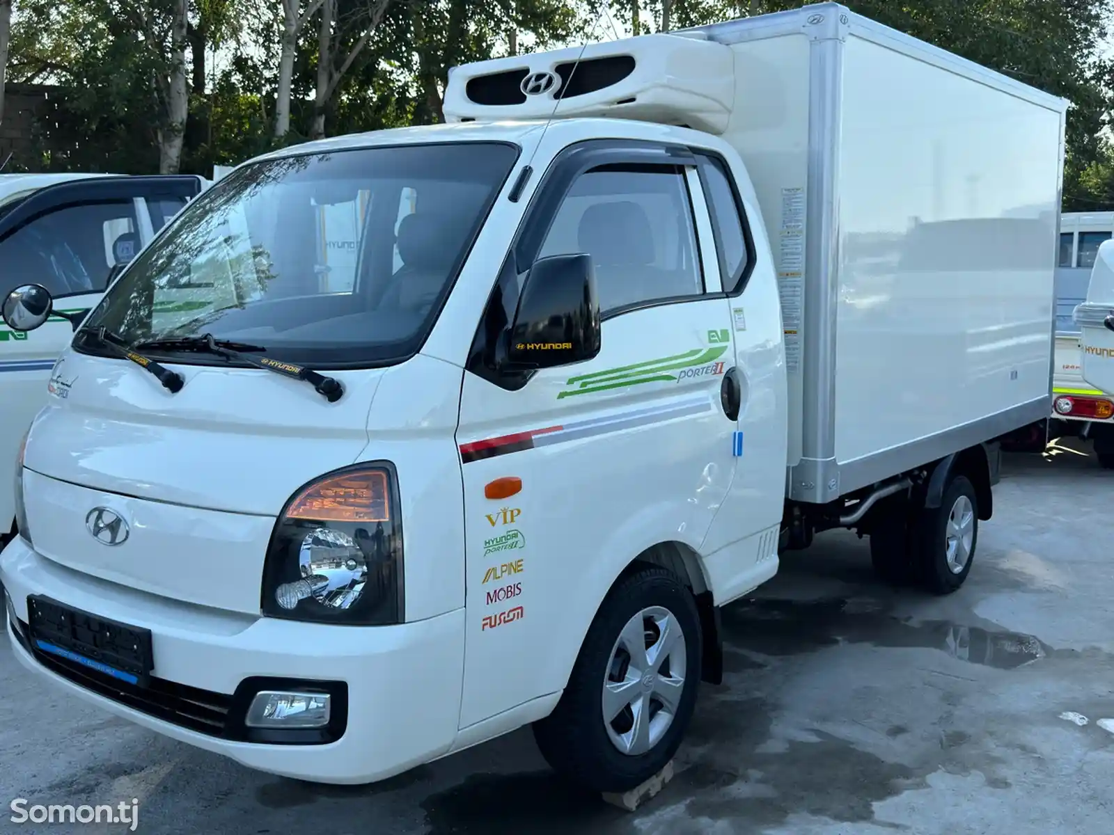 Бортовой автомобиль Hyundai Porter, 2015-1