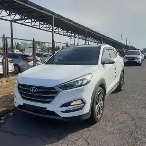 Hyundai Tucson, 2016