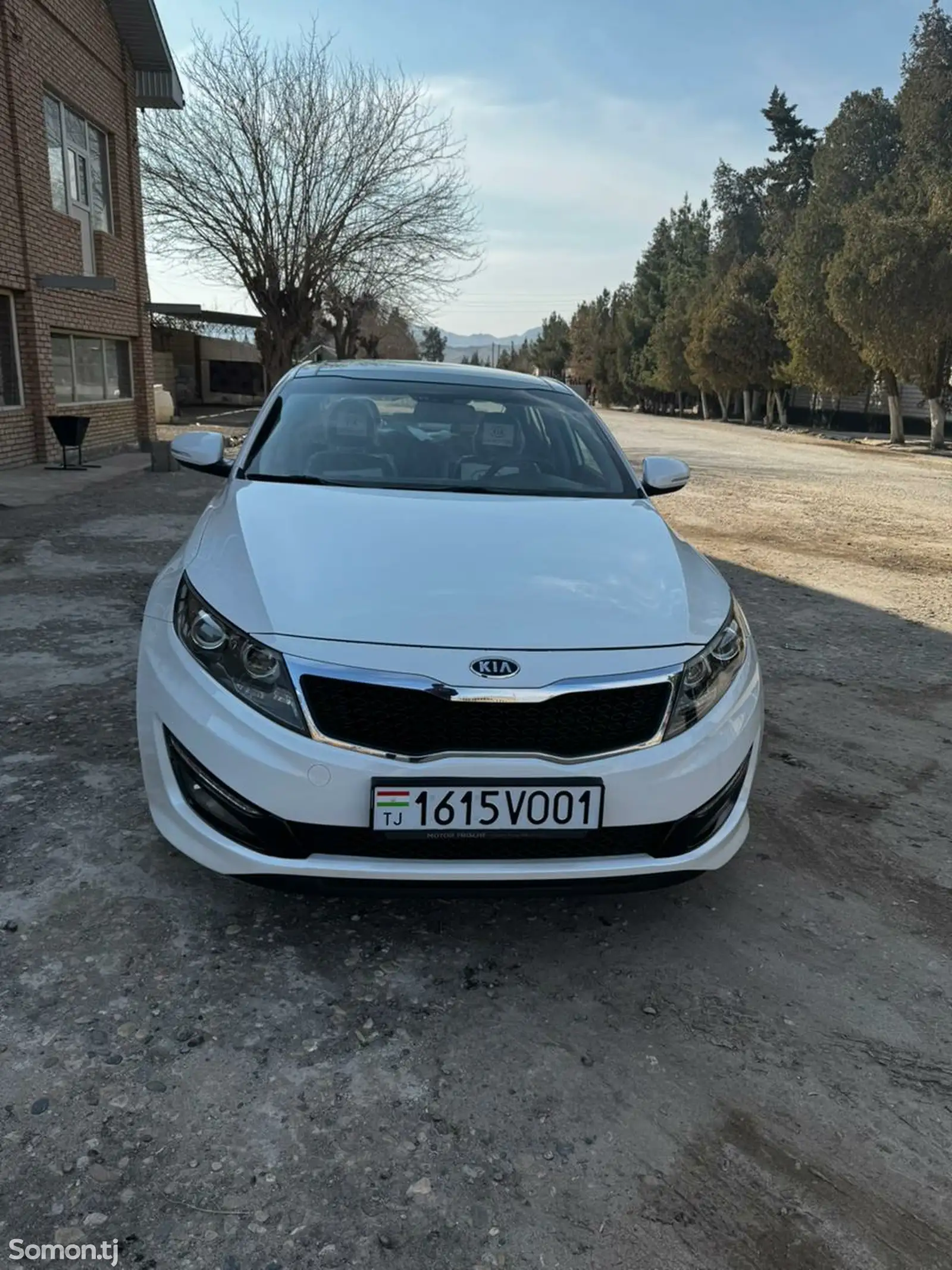 Kia K5, 2010-1