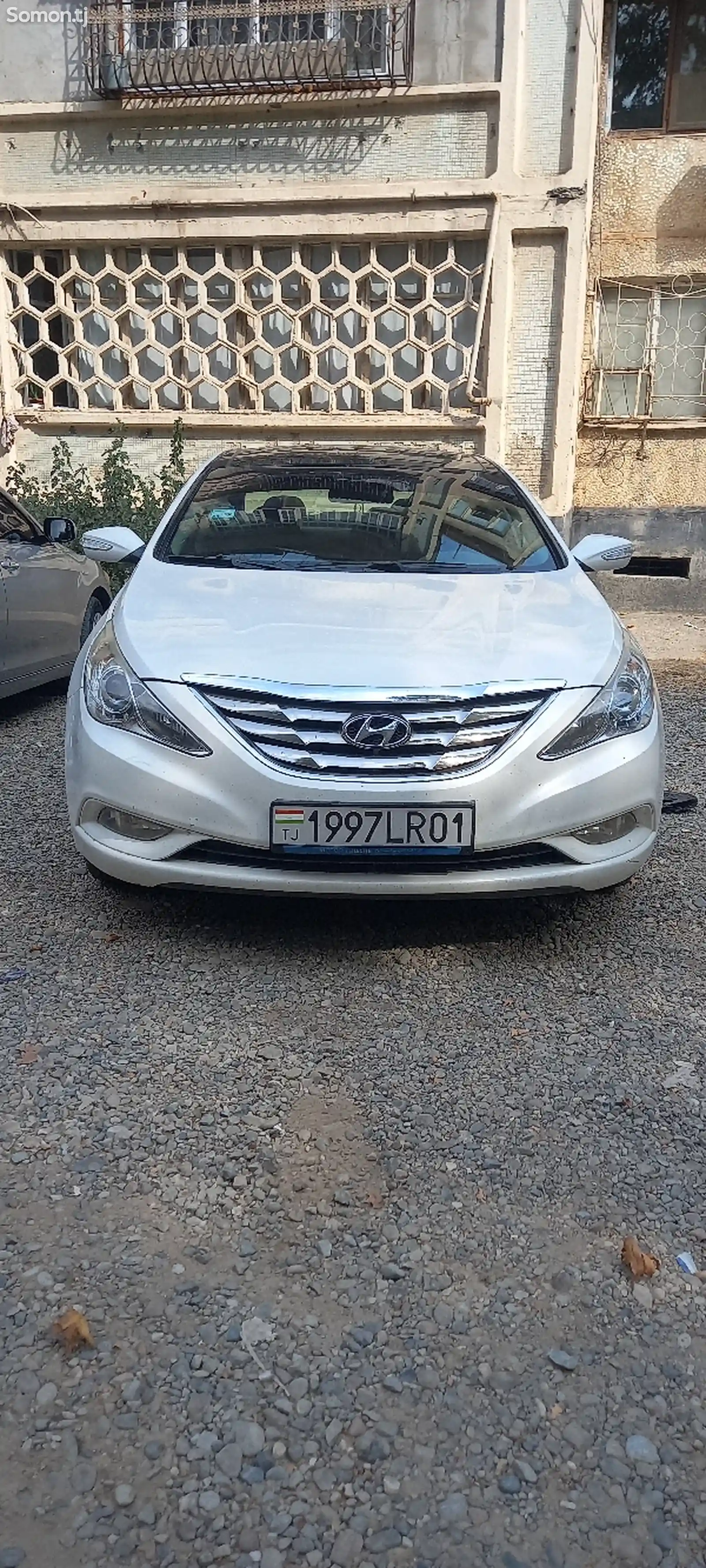 Hyundai Sonata, 2011-1