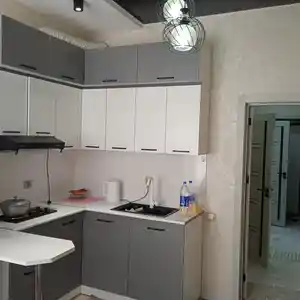 2-комн. квартира, 7 этаж, 60м², 18мкр