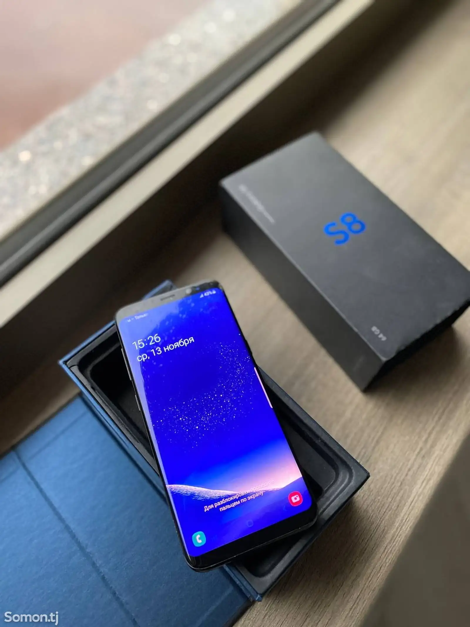 Samsung Galaxy S8 Midnight Black-1