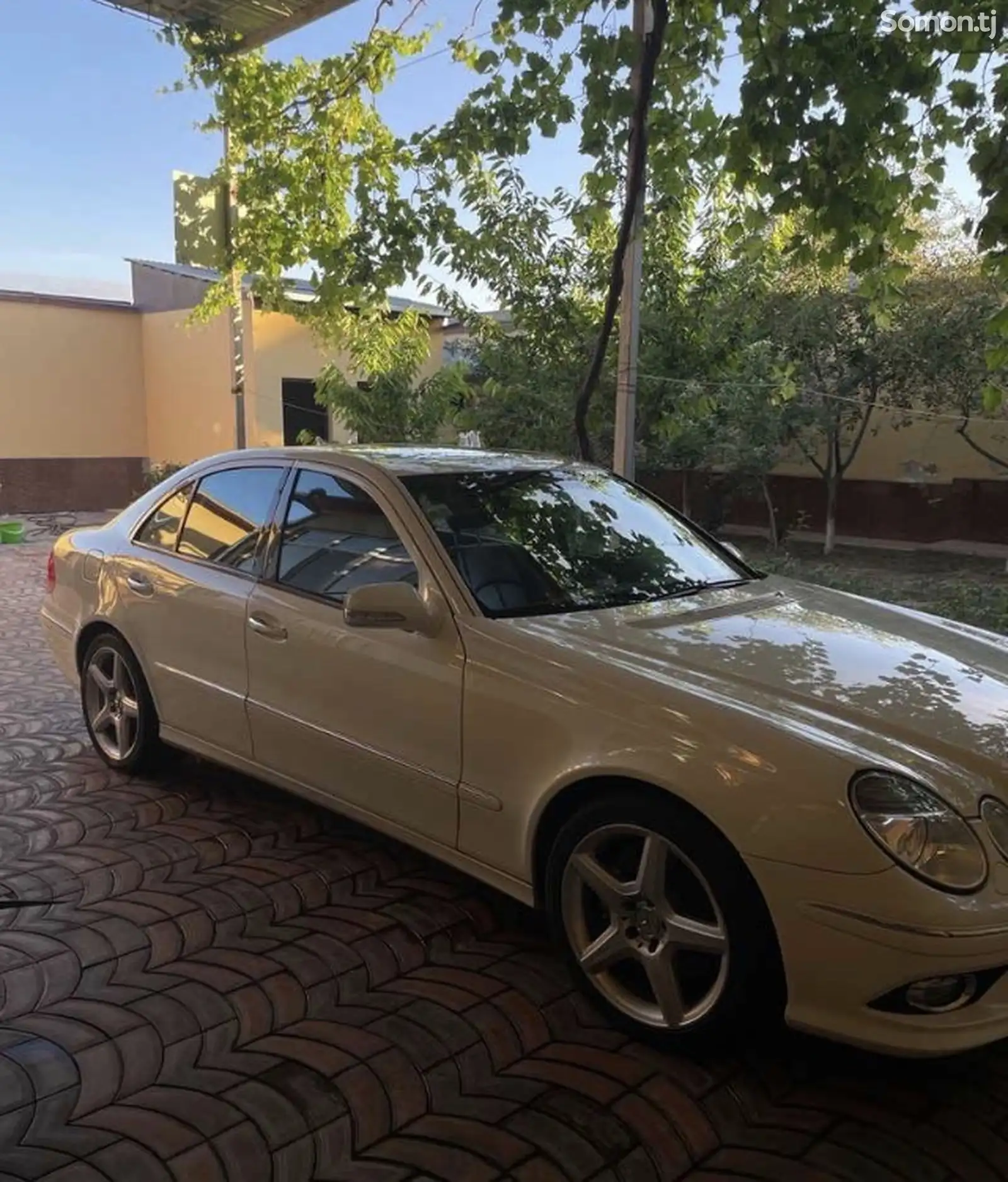 Mercedes-Benz E class, 2008-3