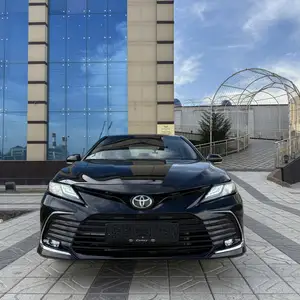 Toyota Camry, 2021