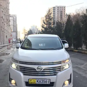 Nissan Elgrand, 2014