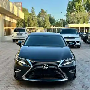 Lexus ES series, 2014