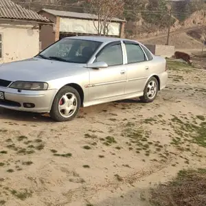 Opel Vectra B, 2000