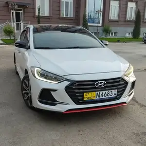 Hyundai Avante, 2018