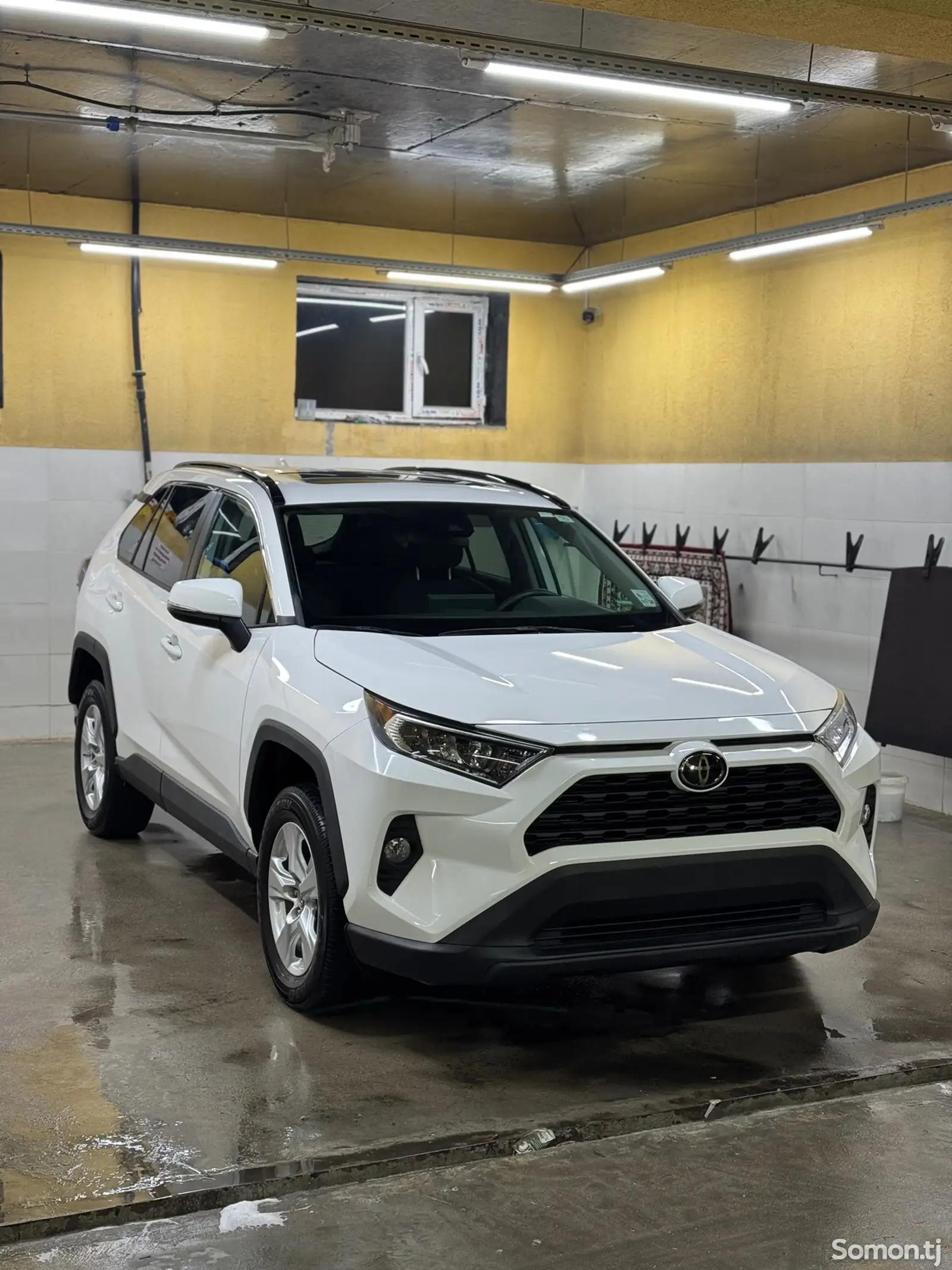 Toyota RAV 4, 2019-1