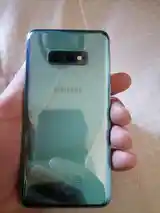 Samsung Galaxy S10e-4