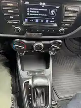 Kia Rio, 2018-8