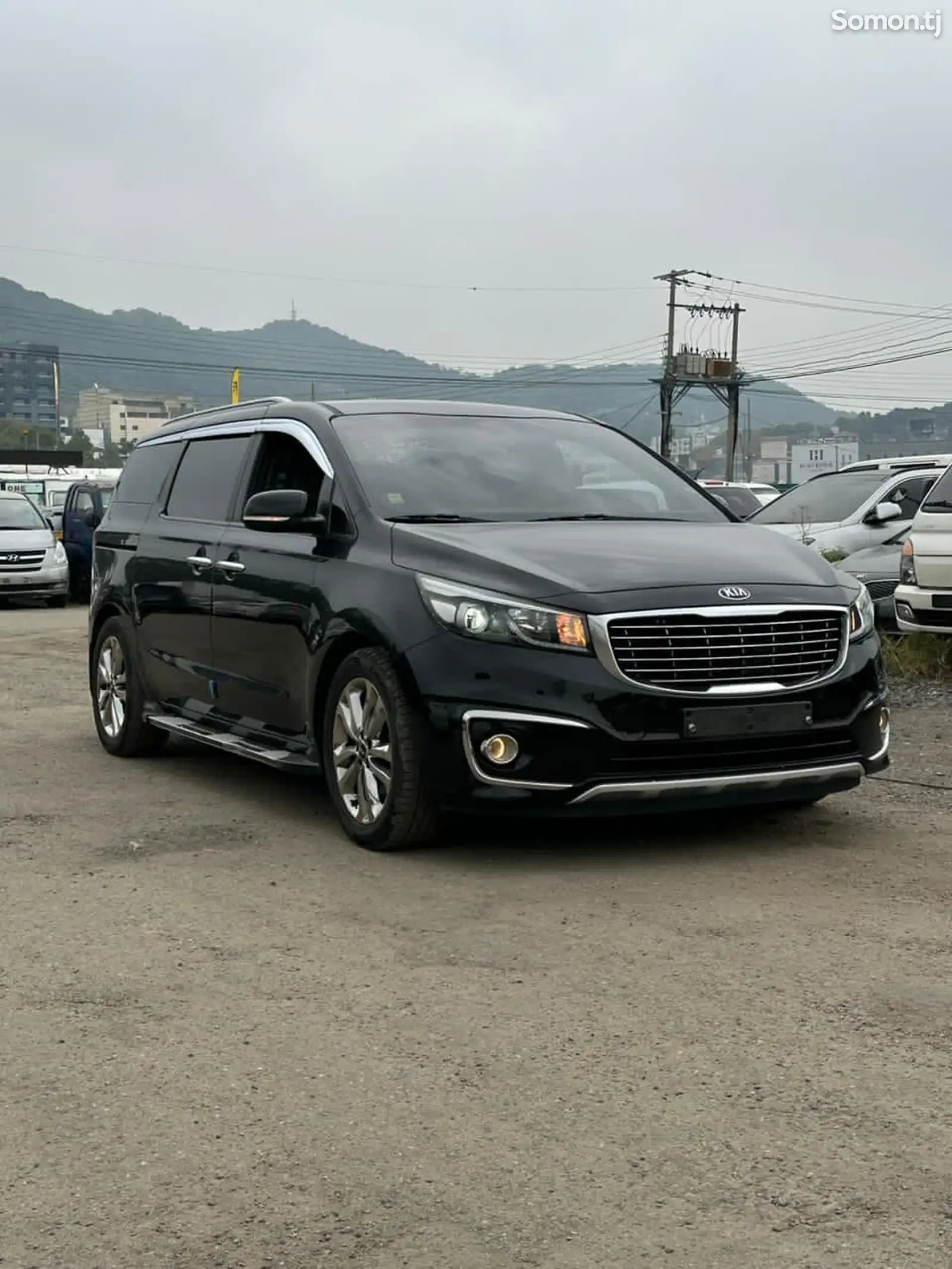 Kia Carnival, 2015-1