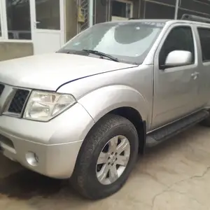 Nissan Pathfinder, 2006