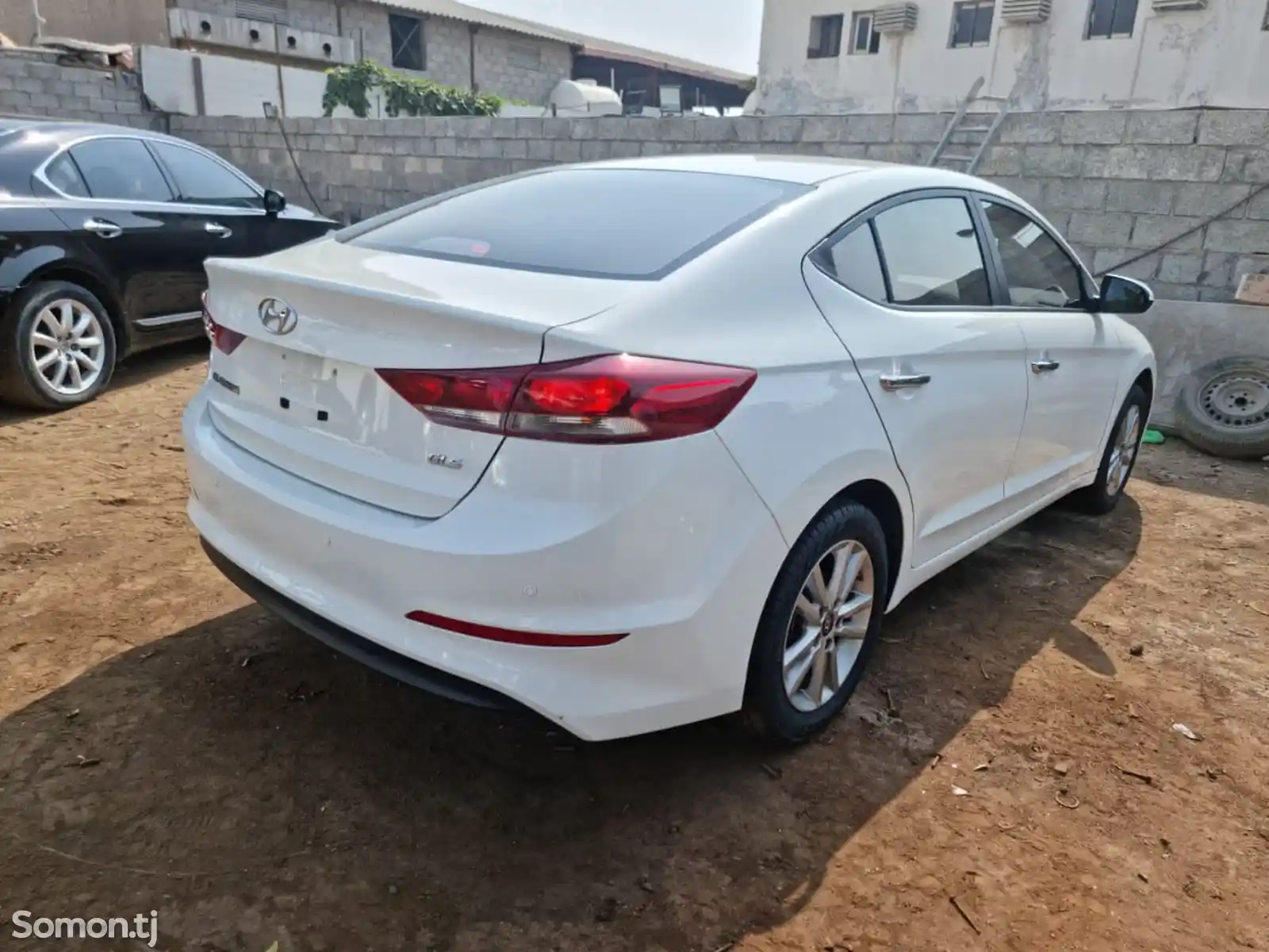 Hyundai Elantra, 2019-5