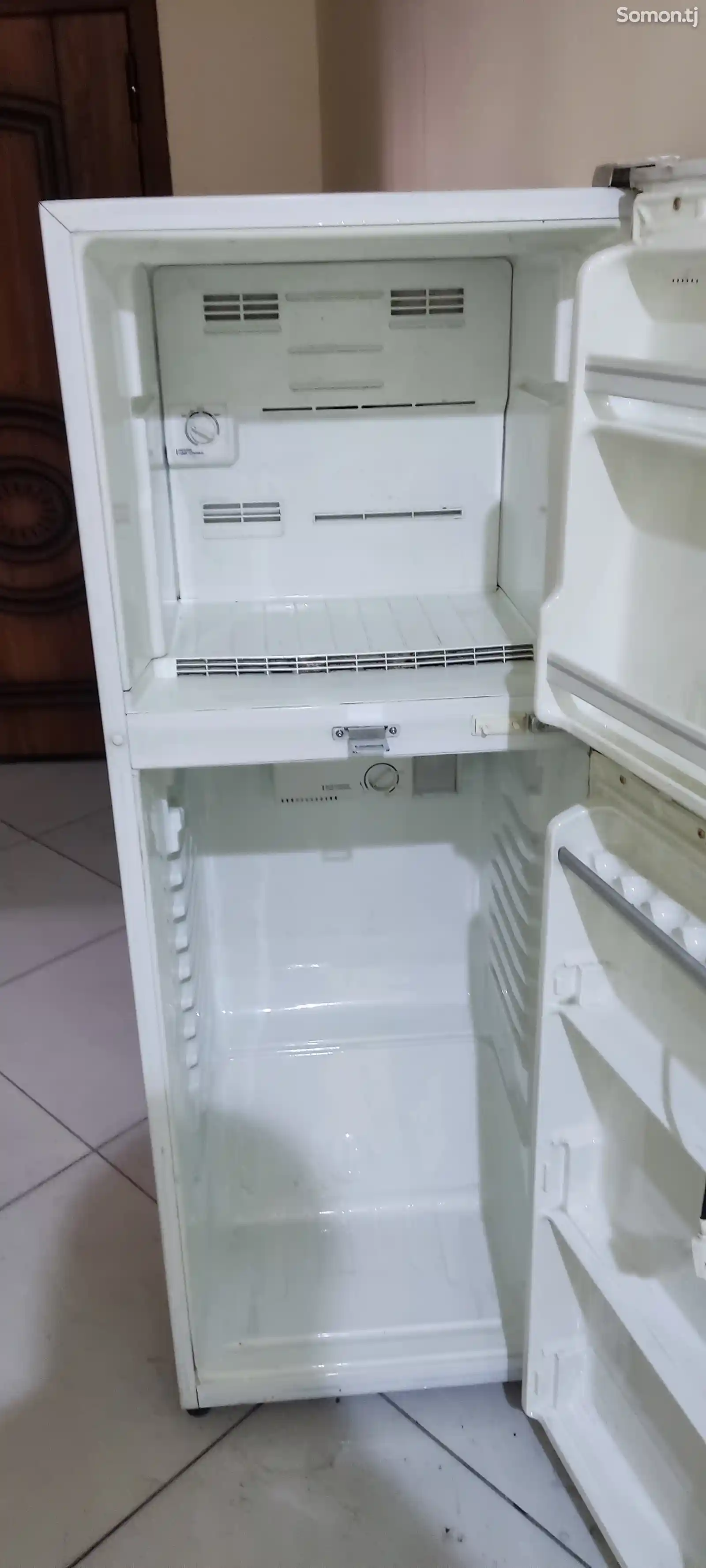 Холодильник Daewoo-5