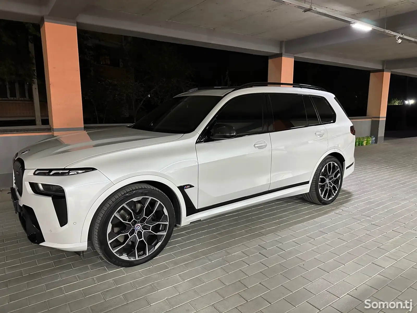 BMW X7, 2023-3