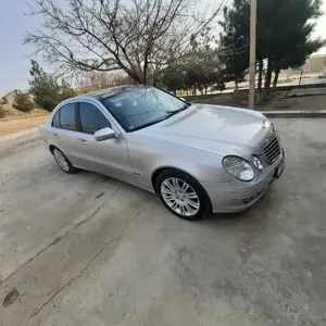 Mercedes-Benz E class, 2008