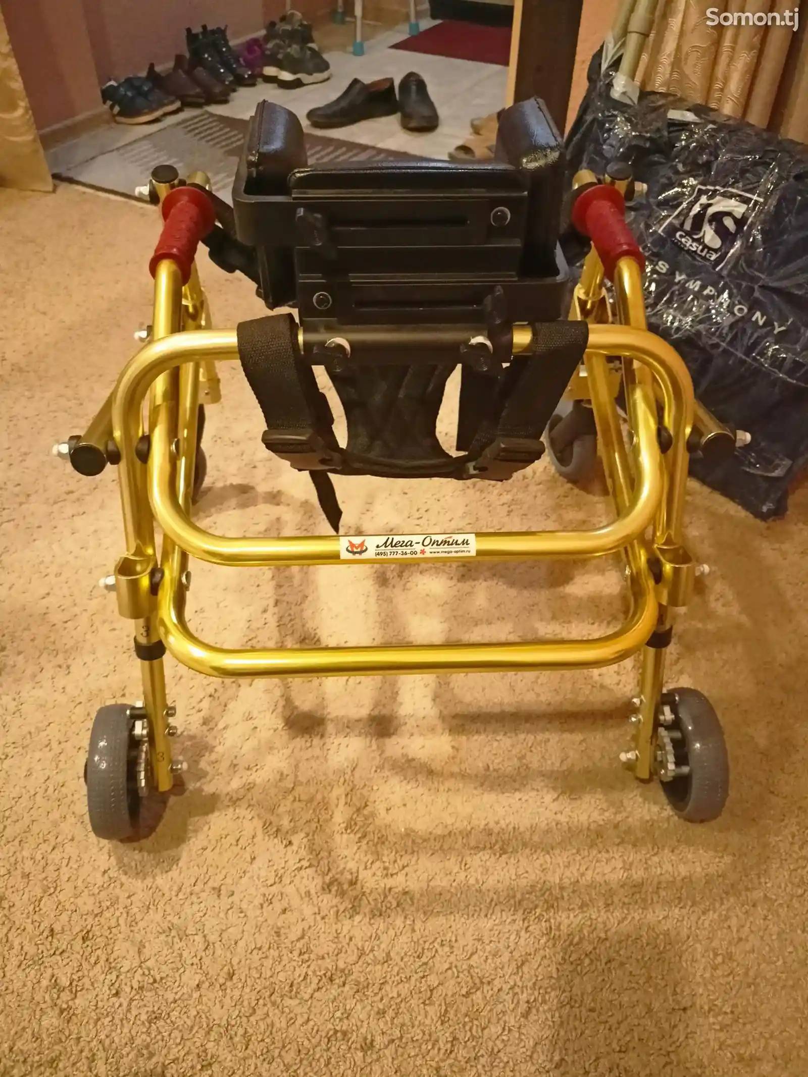 Ходунок для инвалидов-2
