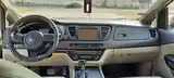 Kia Carnival, 2015-7