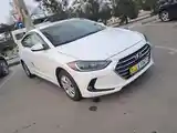 Hyundai Elantra, 2017-2