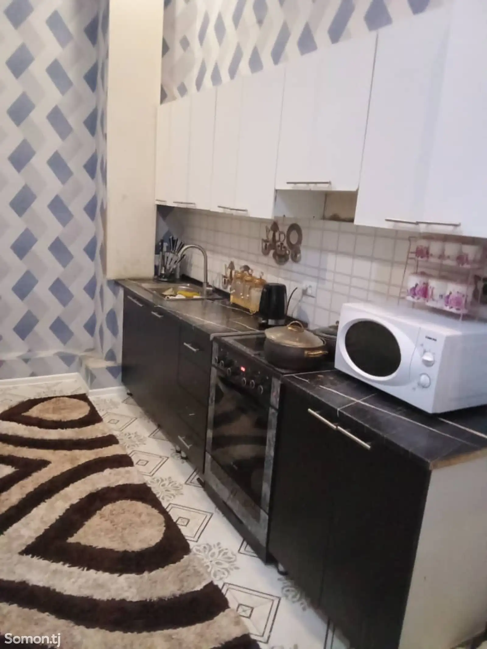 3-комн. квартира, 1 этаж, 124 м², Аэропорт-12