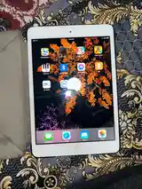 Планшет Apple iPad mini-2