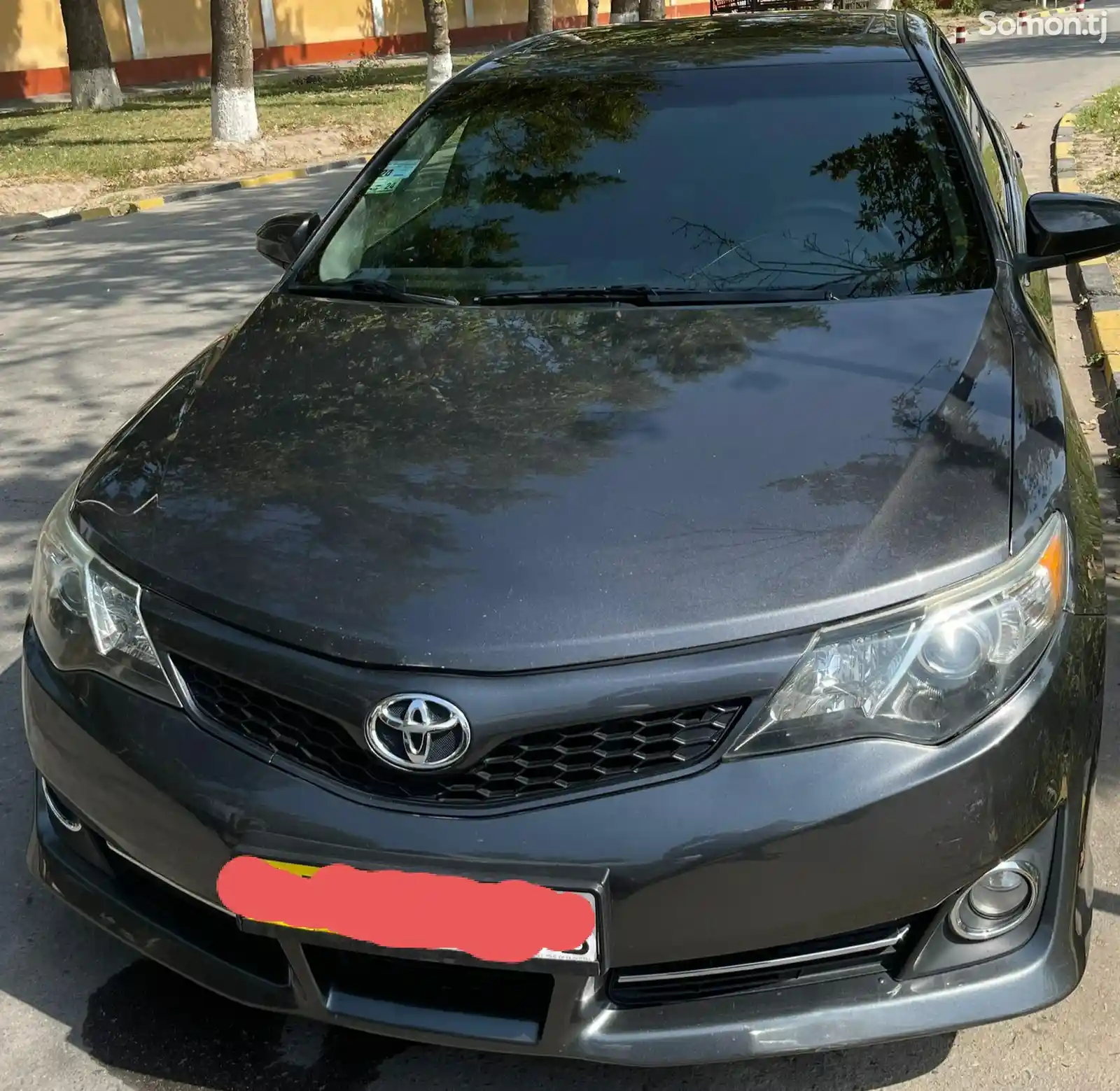 Toyota Camry, 2012-1