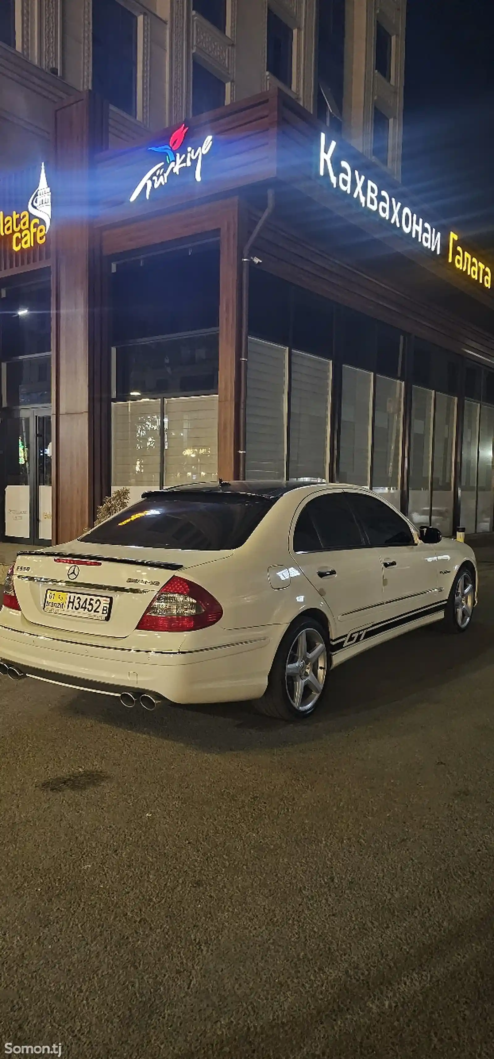 Mercedes-Benz E class, 2008-5