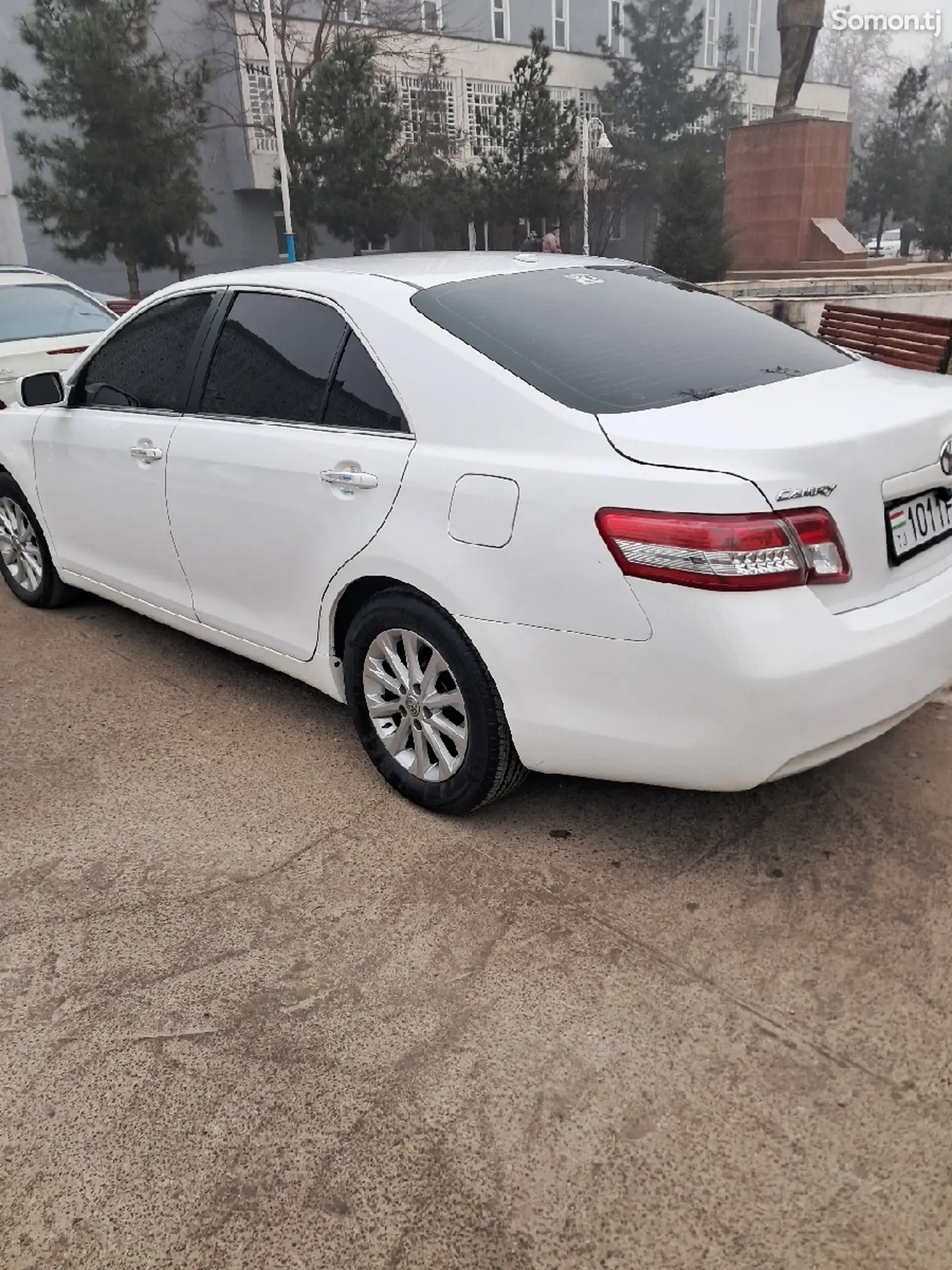 Toyota Camry, 2010-1