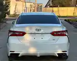 Toyota Camry, 2018-4