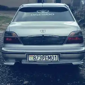 Daewoo Nexia, 1996