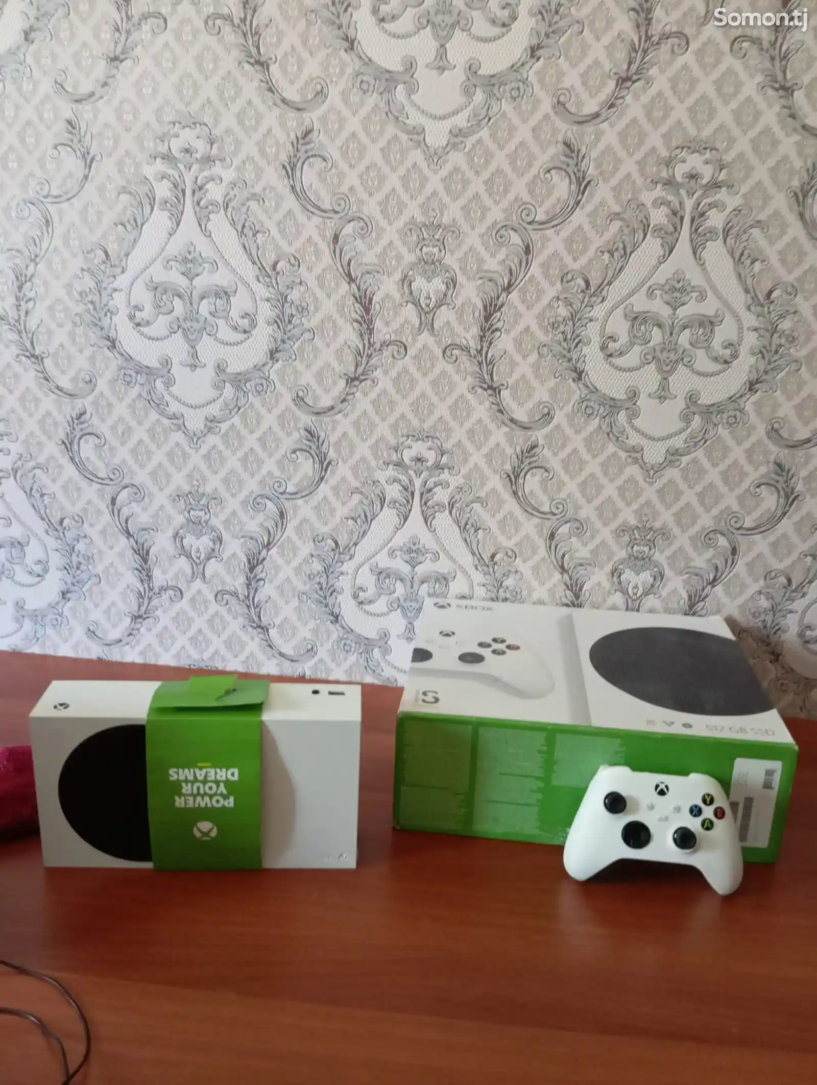 Игровая приставка Xbox-3