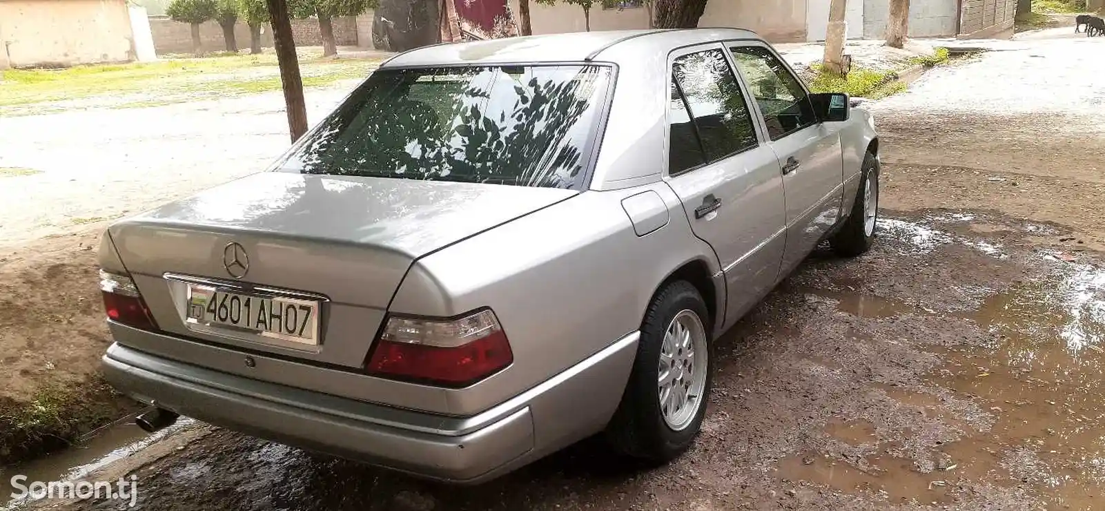 Mercedes-Benz W124, 1988-4